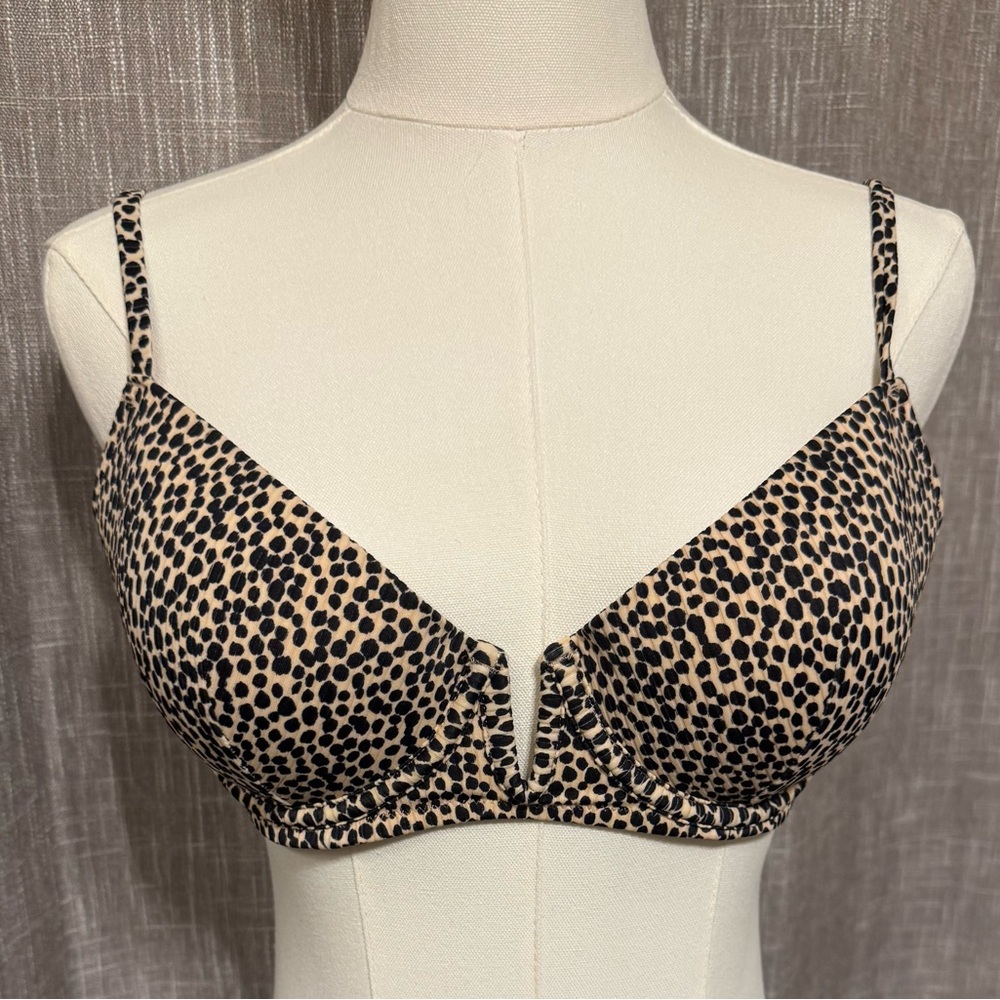 Shade & Shore swim top 34c